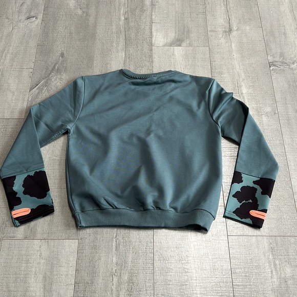 🟢 BUNDLE SALE 2 for $20 - NWOT Girls Sweatshirt - Picture 8 of 12